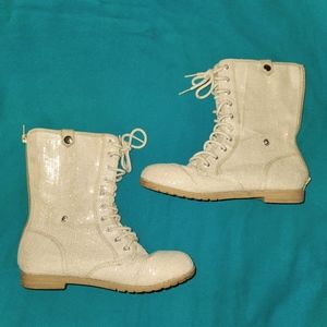 Justice Boots, Girls, size 7, about 10" long and 9.5" high
